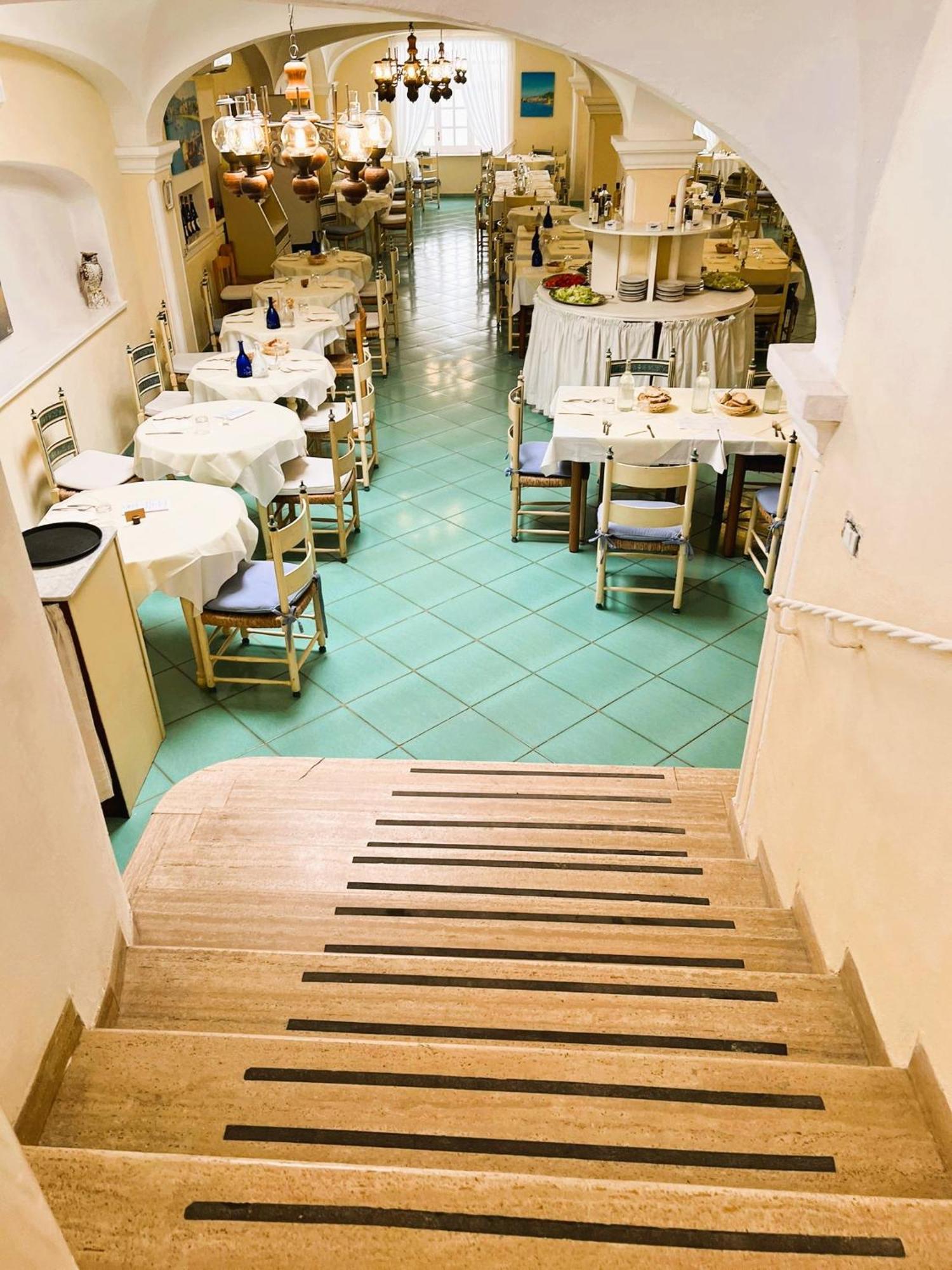 Av Club Terme Colella Hotel Forio  Bagian luar foto
