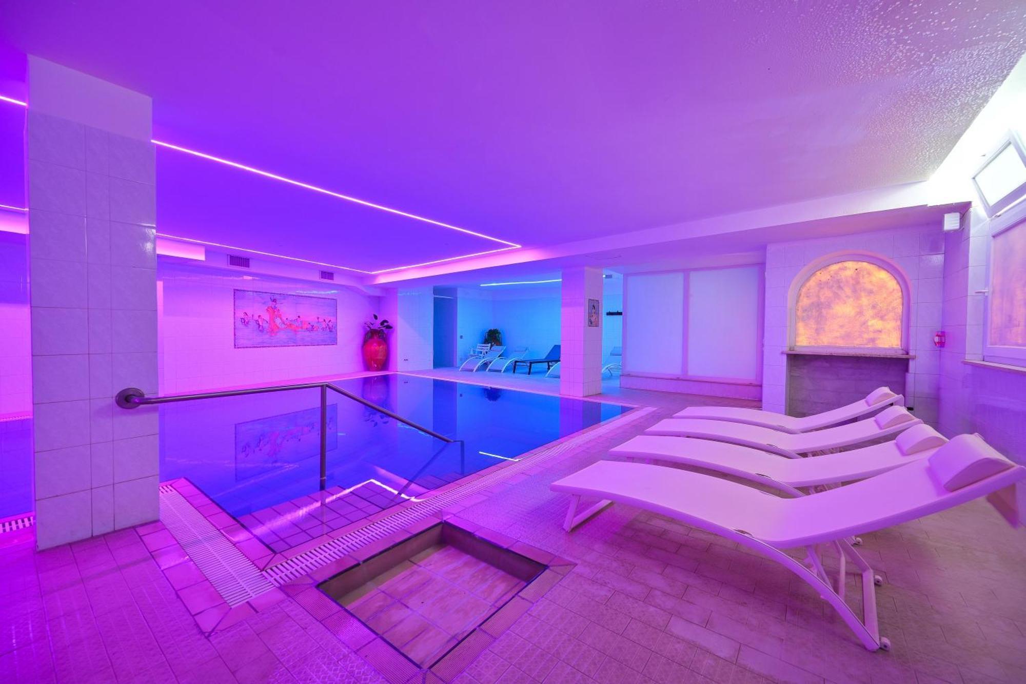Av Club Terme Colella Hotel Forio  Bagian luar foto